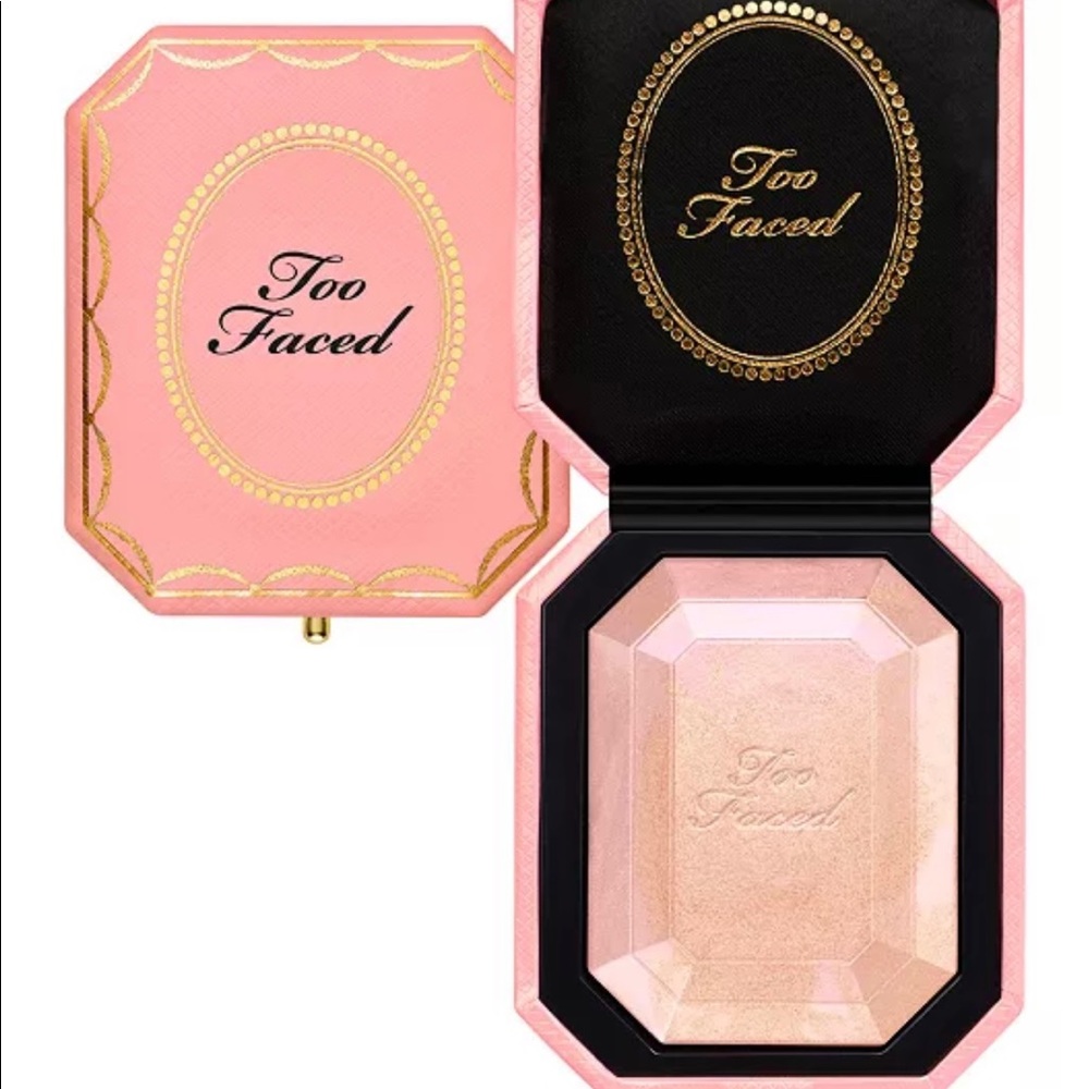 Brand new Faced Diamond Light Highlighter